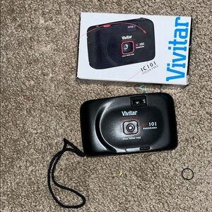 IC101 Black Film Camera